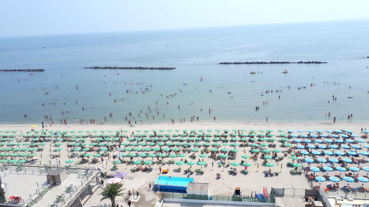 Esperia 23 Apartment Lido di Pomposa Bagian luar foto